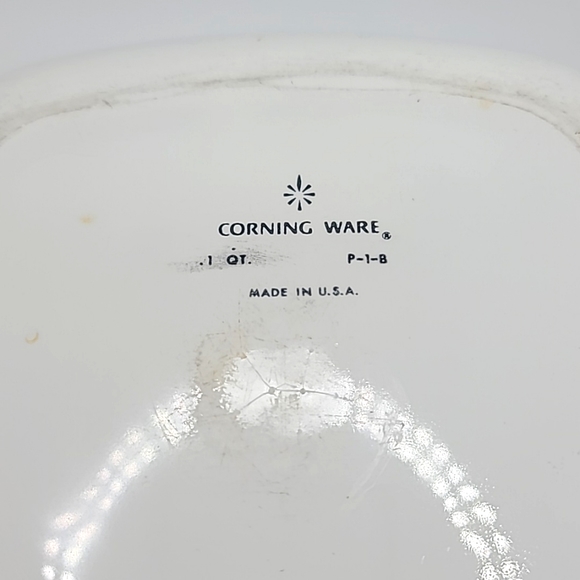 CLEARANCE Corningware Blue Cornflower 1 qt. Casserole Dish P-1-8 - Picture 4 of 4